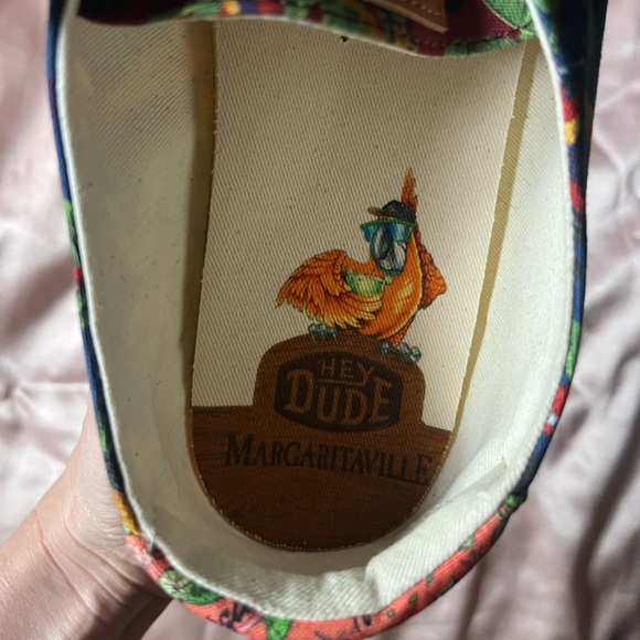 Women’s Margaritaville Hey Dudes- Size 10 - Picture 6 of 8
